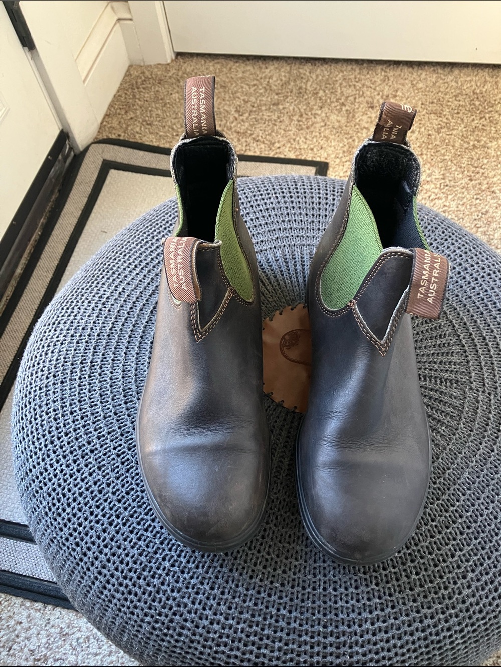 🔥🔥Blundstone unisex  5.5 men’s or women 7 Dark Brown Chukka Boots 🔥🔥 - Picture 2 of 10